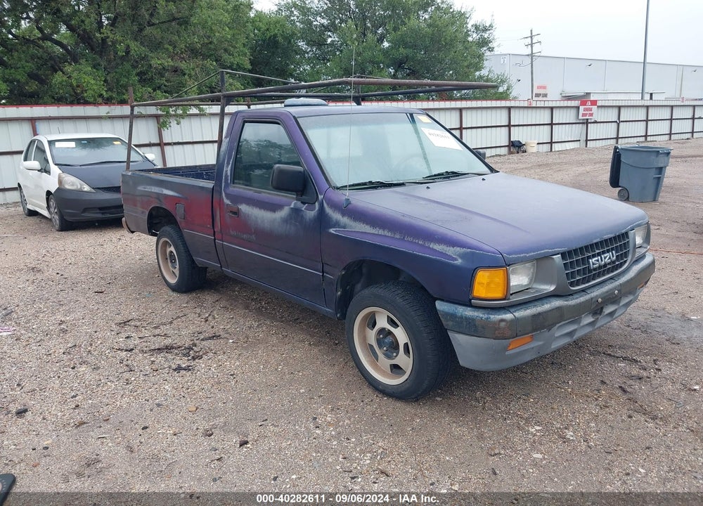 1995 ISUZU CONVENTIONAL SHORT BED VIN: JAACL11L0S7204589