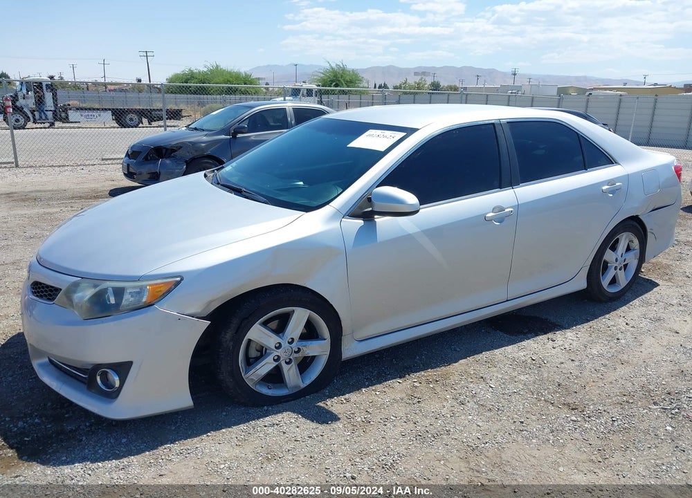 2013 TOYOTA CAMRY SE VIN: 4T1BF1FK6DU269023