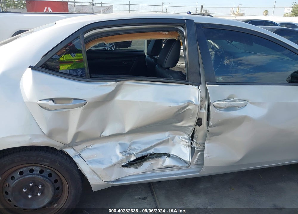 2017 TOYOTA COROLLA SE VIN: 5YFBURHE7HP657722