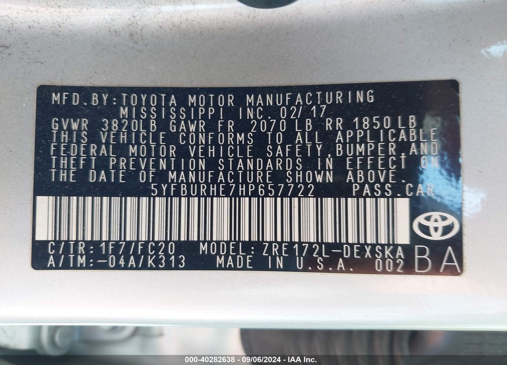 2017 TOYOTA COROLLA SE VIN: 5YFBURHE7HP657722