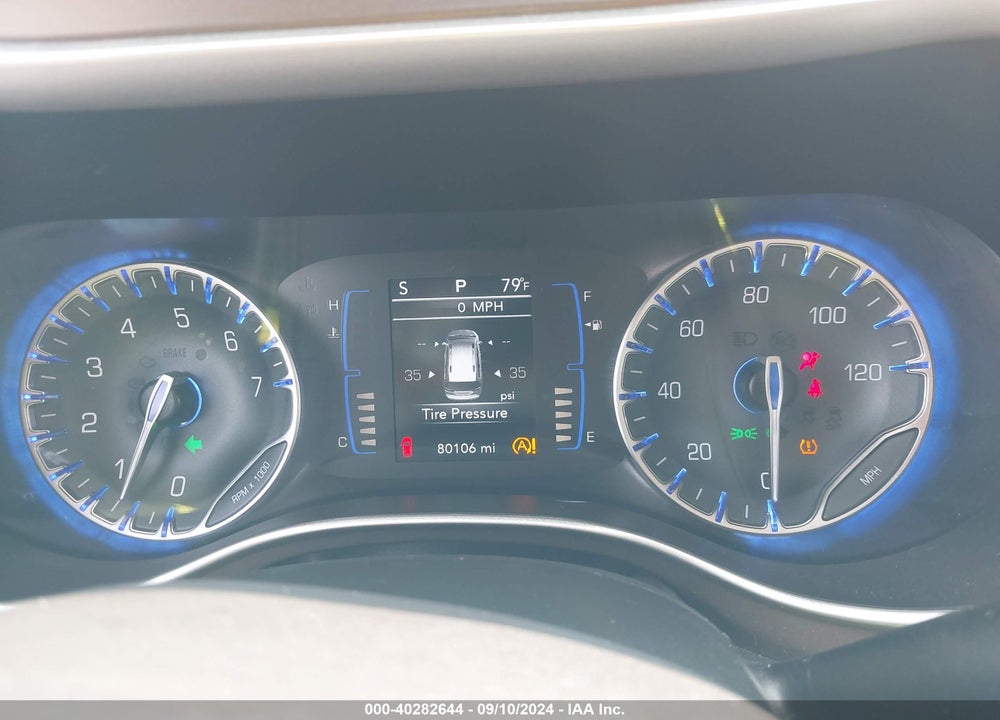 2018 CHRYSLER PACIFICA TOURING L VIN: 2C4RC1BG5JR192800
