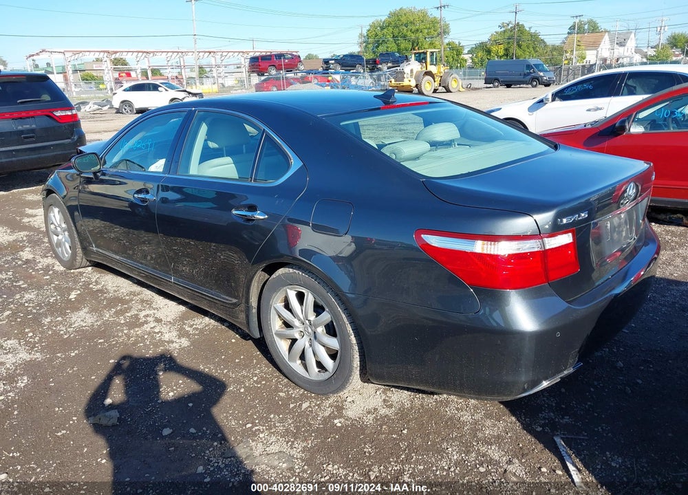 2008 LEXUS LS 460 VIN: JTHBL46F585079911
