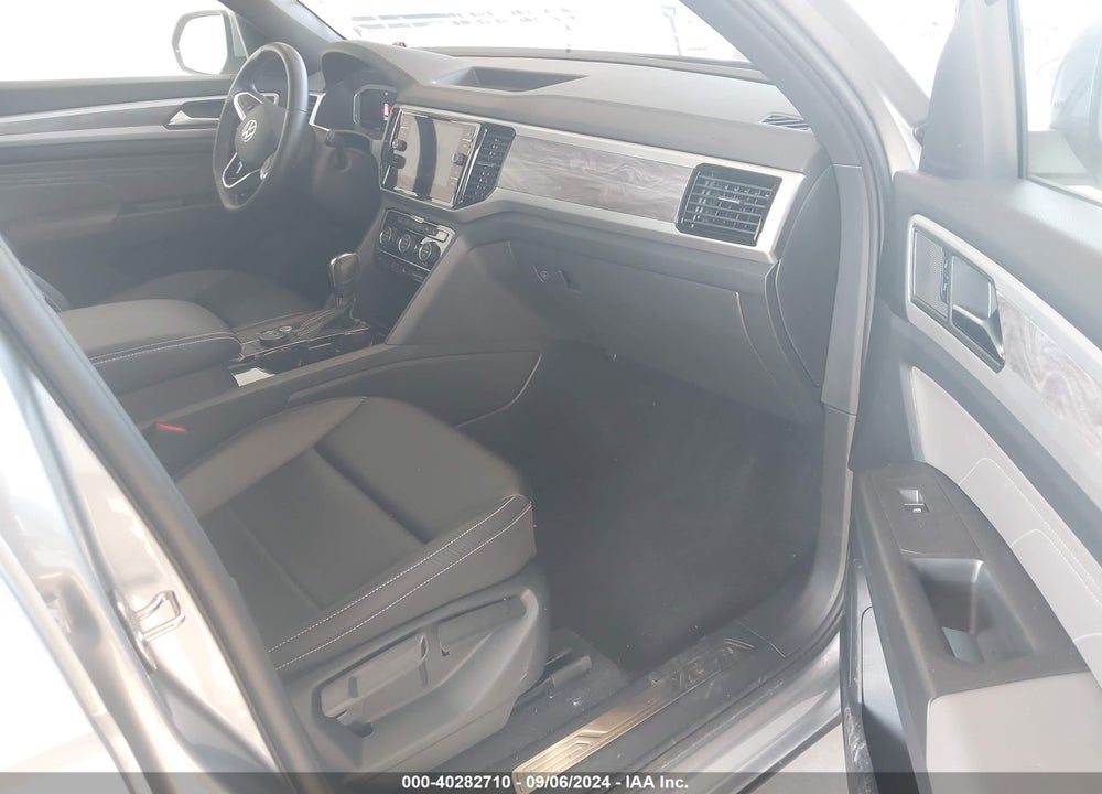 2022 VOLKSWAGEN ATLAS CROSS SPORT 3.6L V6 SE W/TECHNOLOGY VIN: 1V2KE2CA4NC222488