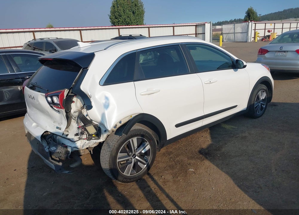 2022 KIA NIRO LXS VIN: KNDCB3LC5N5541859