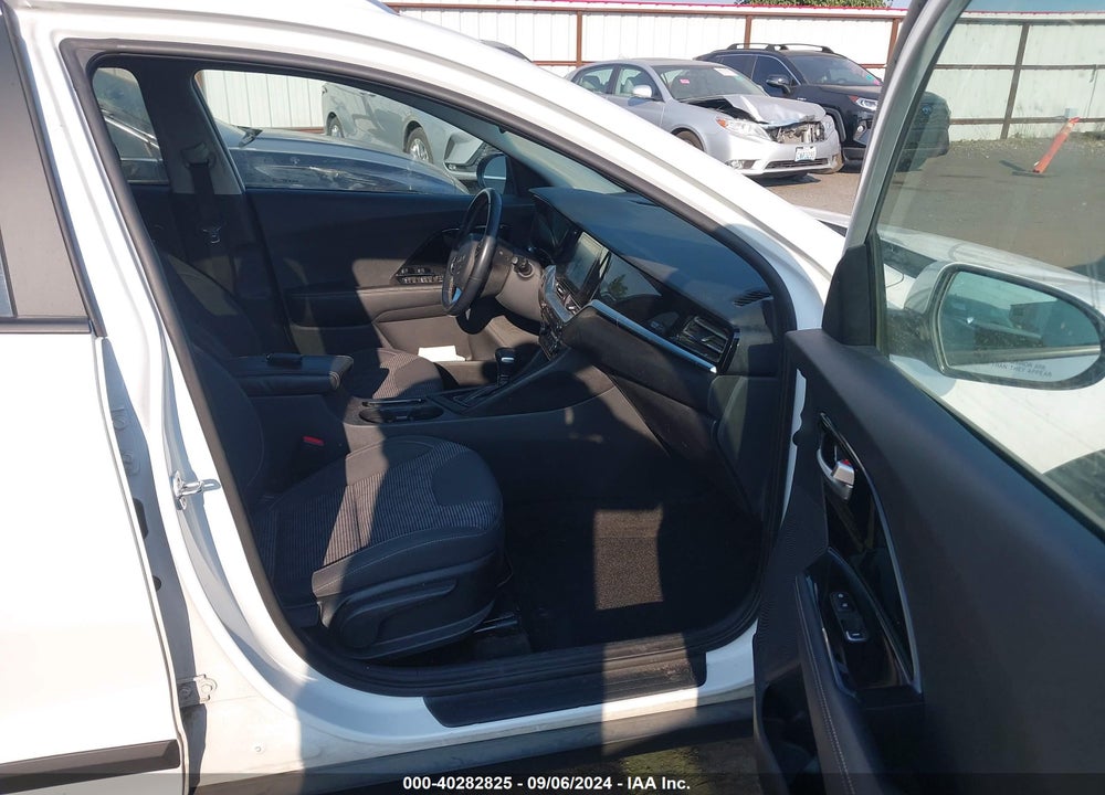 2022 KIA NIRO LXS VIN: KNDCB3LC5N5541859
