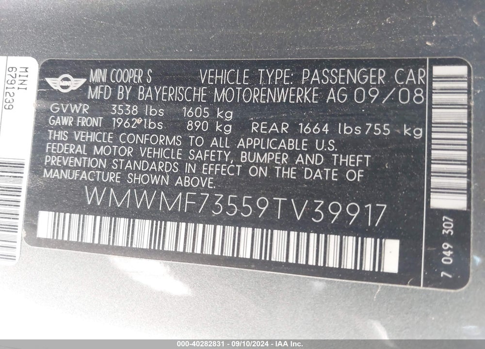 2009 MINI COOPER S VIN: WMWMF73559TV39917