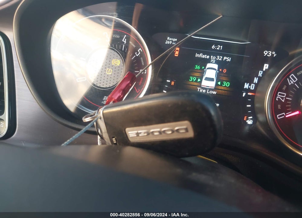 2017 DODGE CHALLENGER SXT VIN: 2C3CDZAG5HH651587