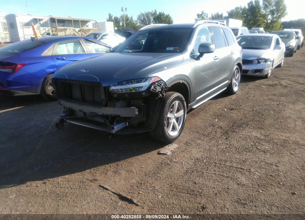 2018 VOLVO XC90 T5 MOMENTUM VIN: YV4102PK3J1352344