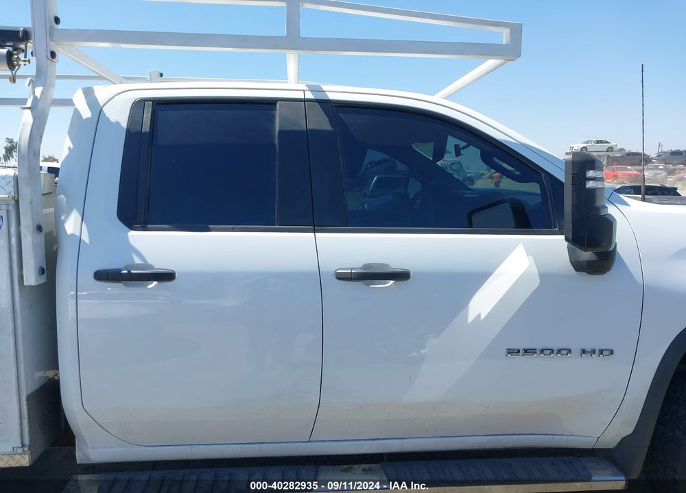 2022 CHEVROLET SILVERADO 2500HD 2WD DOUBLE CAB LONG BED WT VIN: 1GB2WLE70NF231973