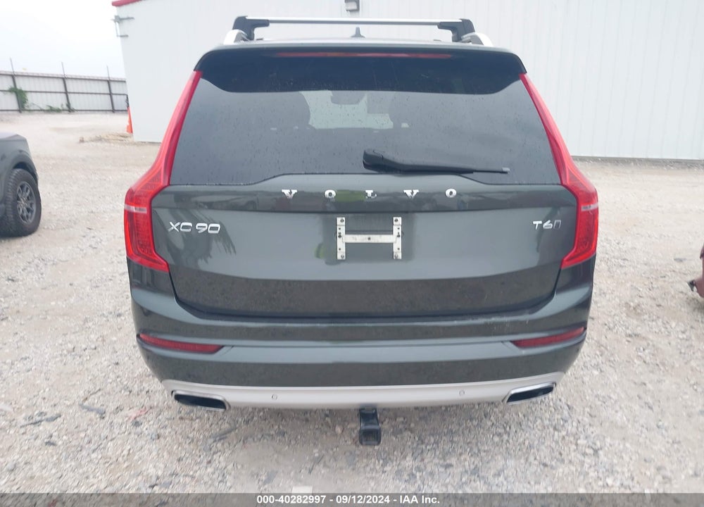 2018 VOLVO XC90 T6 MOMENTUM VIN: YV4A22PK6J1332437
