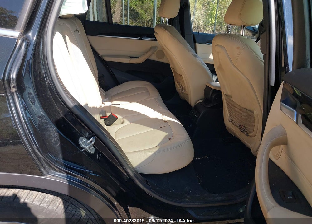 2018 BMW X1 XDRIVE28I VIN: WBXHT3C39J5K22397
