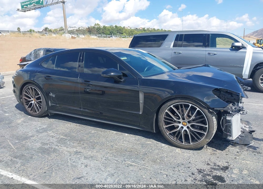 2023 PORSCHE PANAMERA 4/4 PLATINUM EDITION/PLATINUM EDITION VIN: WP0AJ2A76PL101805