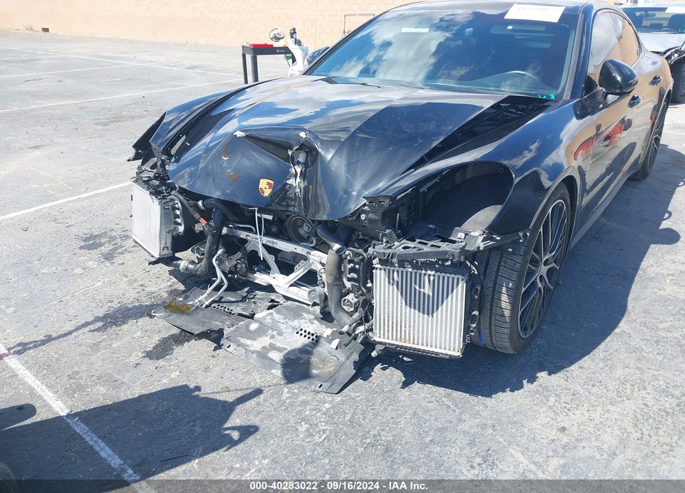 2023 PORSCHE PANAMERA 4/4 PLATINUM EDITION/PLATINUM EDITION VIN: WP0AJ2A76PL101805