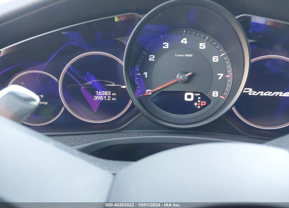 2023 PORSCHE PANAMERA 4/4 PLATINUM EDITION/PLATINUM EDITION VIN: WP0AJ2A76PL101805