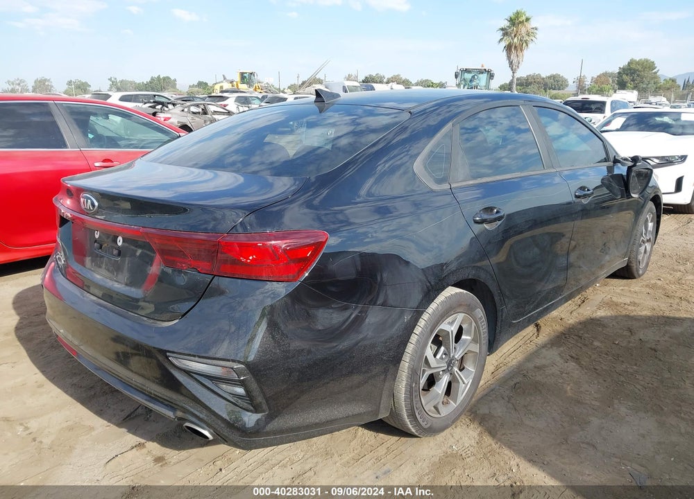 2019 KIA FORTE LXS VIN: 3KPF24ADXKE109394