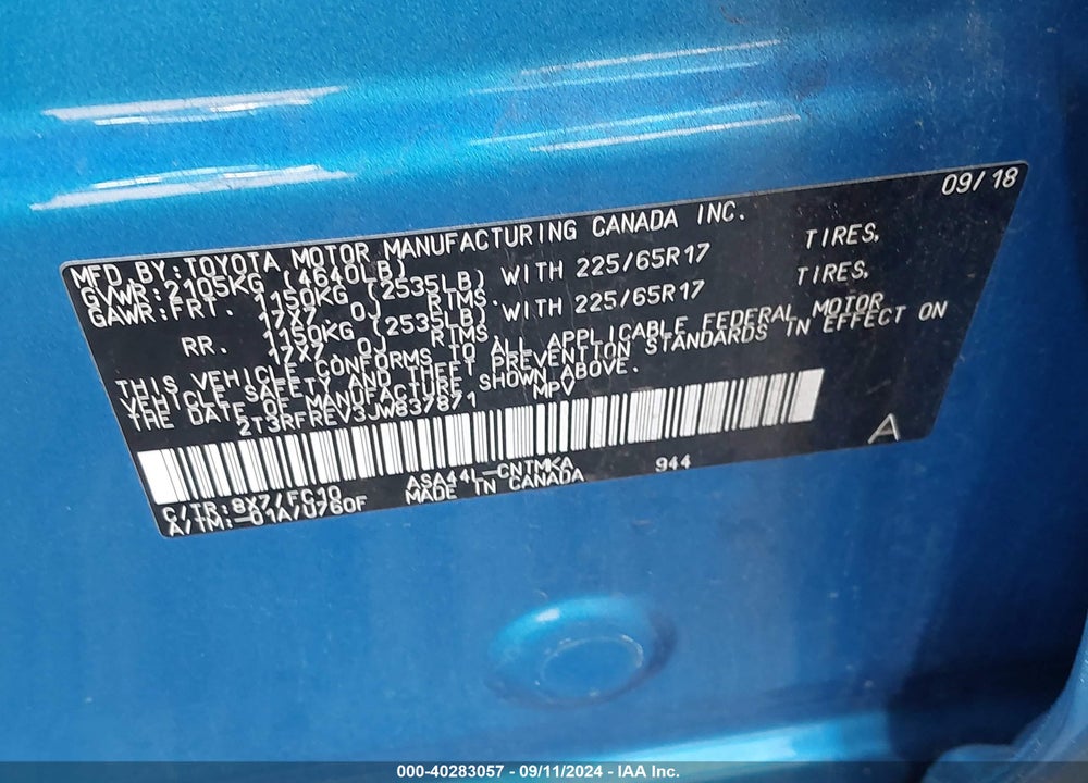 2018 TOYOTA RAV4 XLE VIN: 2T3RFREV3JW837871