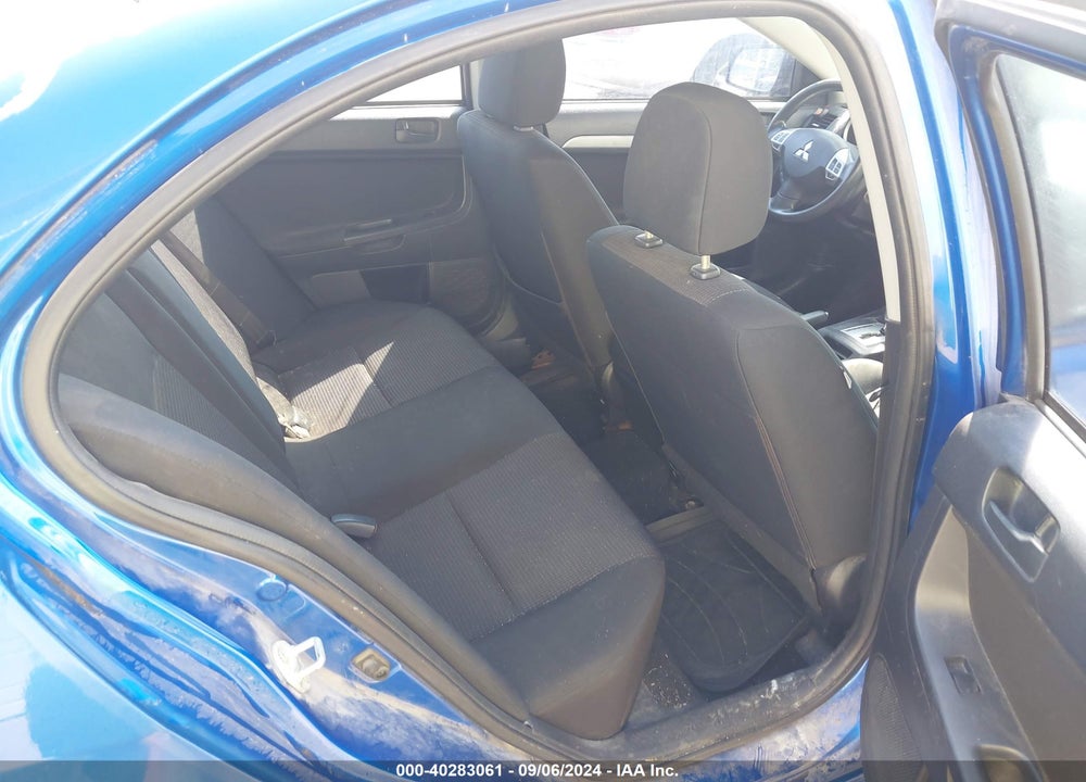 2011 MITSUBISHI LANCER ES VIN: JA32U2FU8BU020994