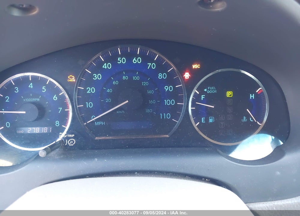 2008 TOYOTA SIENNA LIMITED VIN: 5TDBK22C98S020584