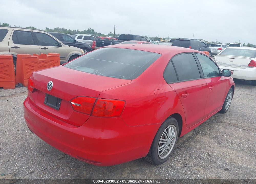 2012 VOLKSWAGEN JETTA 2.5L SE VIN: 3VWDP7AJ9CM389667