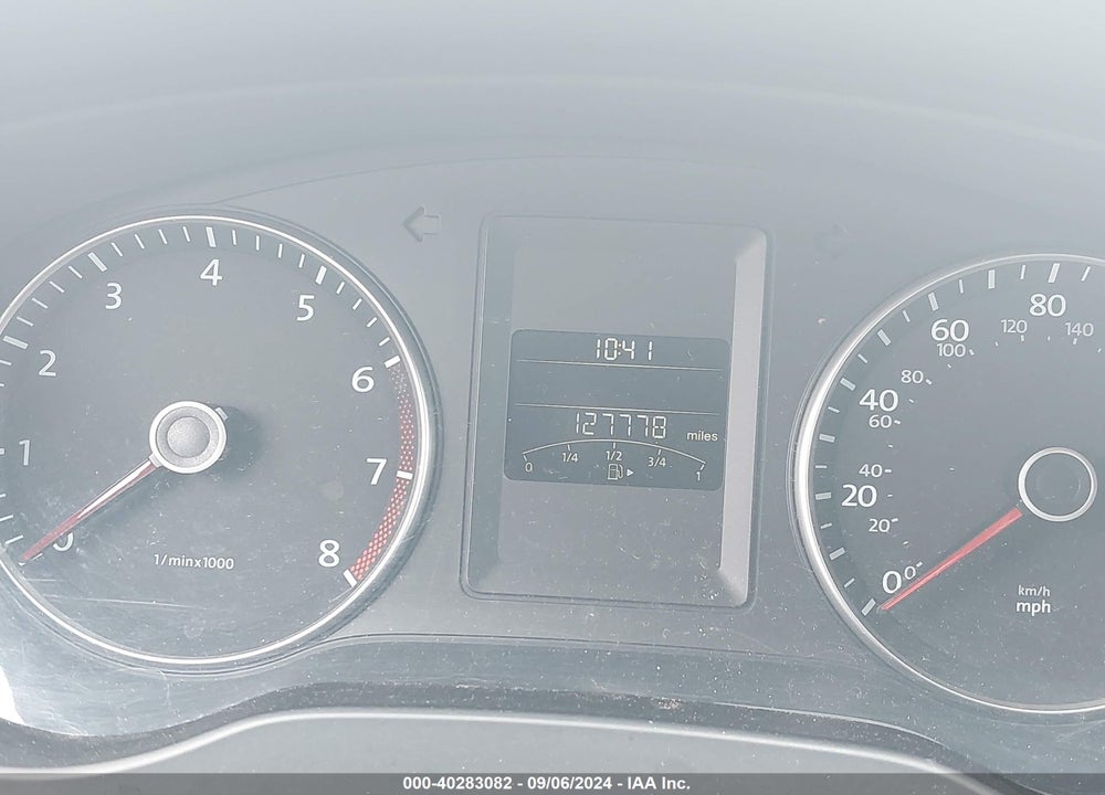 2012 VOLKSWAGEN JETTA 2.5L SE VIN: 3VWDP7AJ9CM389667