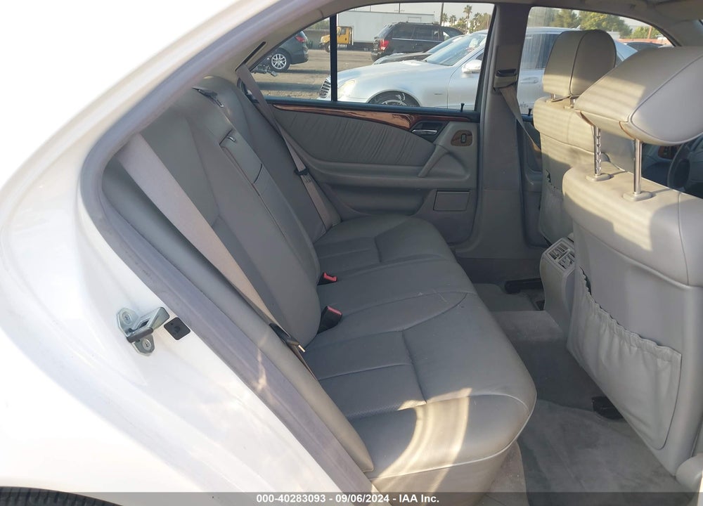 1999 MERCEDES-BENZ E 320 VIN: WDBJF65H6XA747223