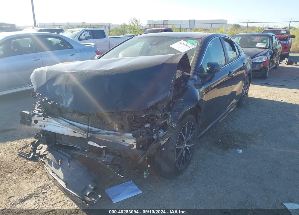 2021 TOYOTA CAMRY SE VIN: 4T1G11AK2MU576085