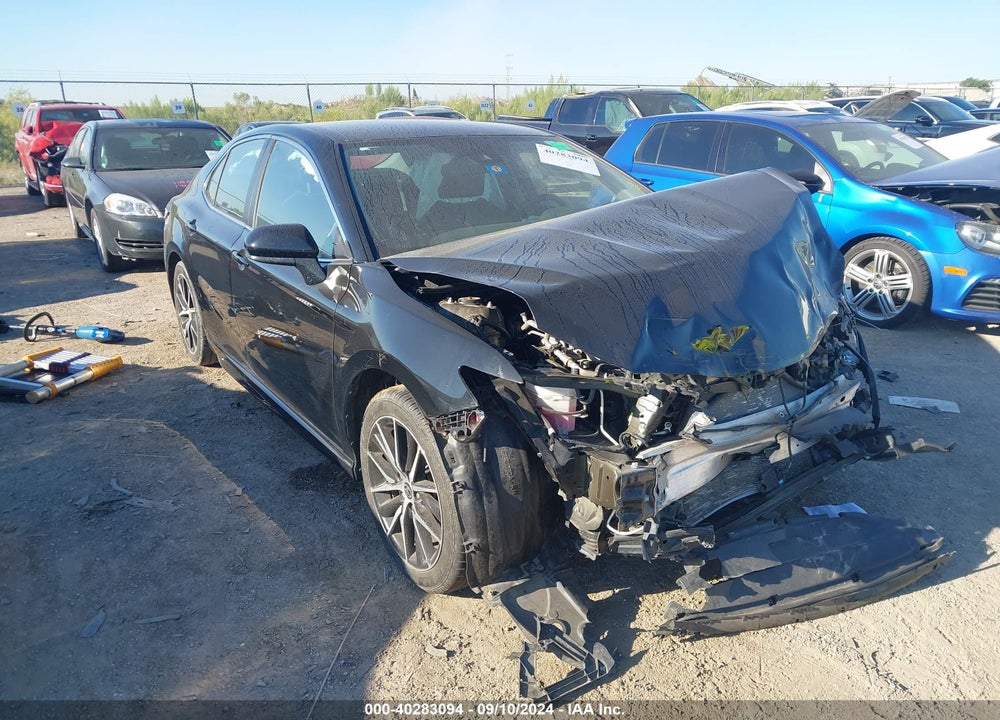 2021 TOYOTA CAMRY SE VIN: 4T1G11AK2MU576085