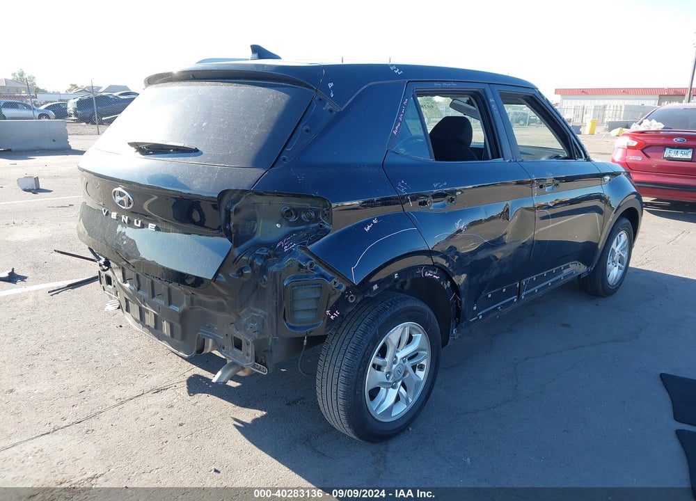 2020 HYUNDAI VENUE SEL VIN: KMHRC8A34LU025479