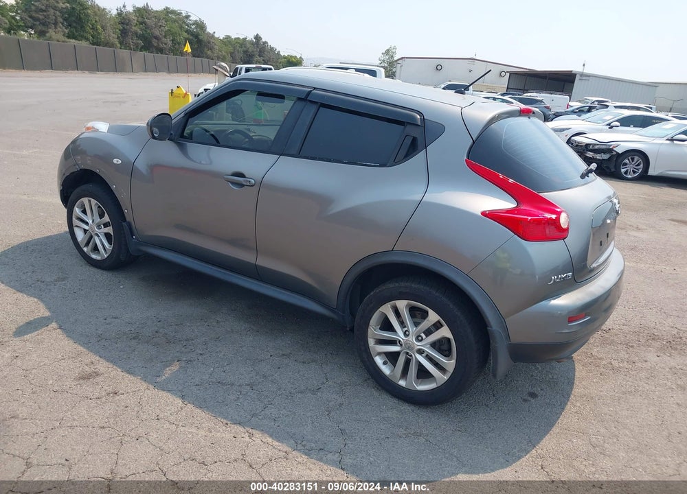 2014 NISSAN JUKE S VIN: JN8AF5MR5ET452268