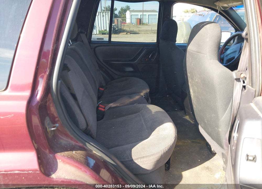 2000 JEEP GRAND CHEROKEE LAREDO VIN: 1J4GW48N7YC352730