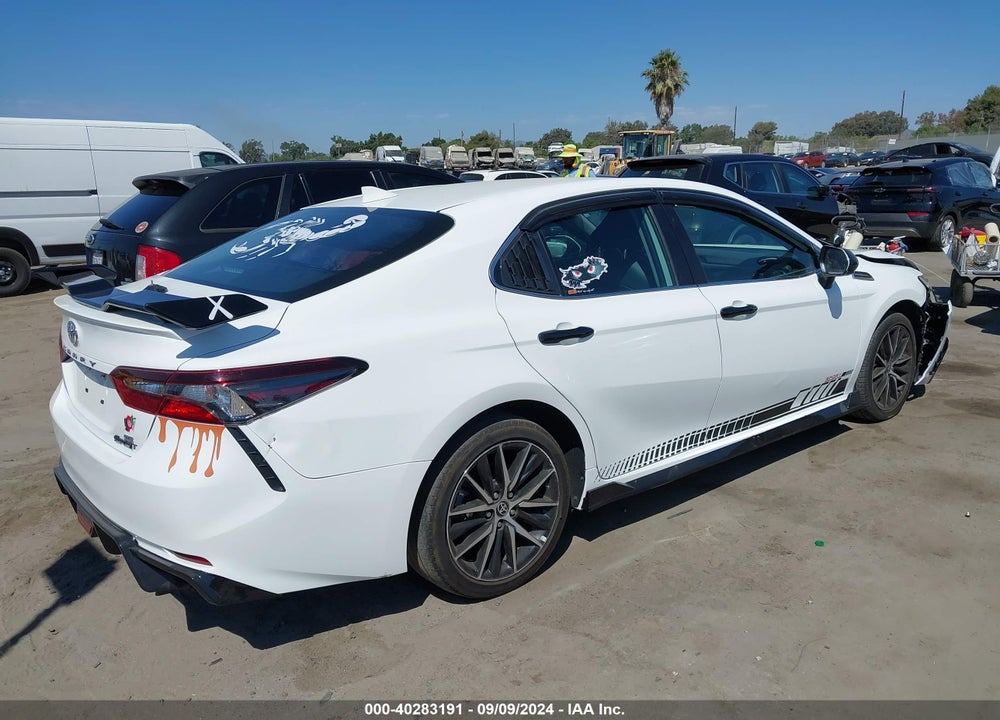 2021 TOYOTA CAMRY SE VIN: 4T1G11AK4MU427497