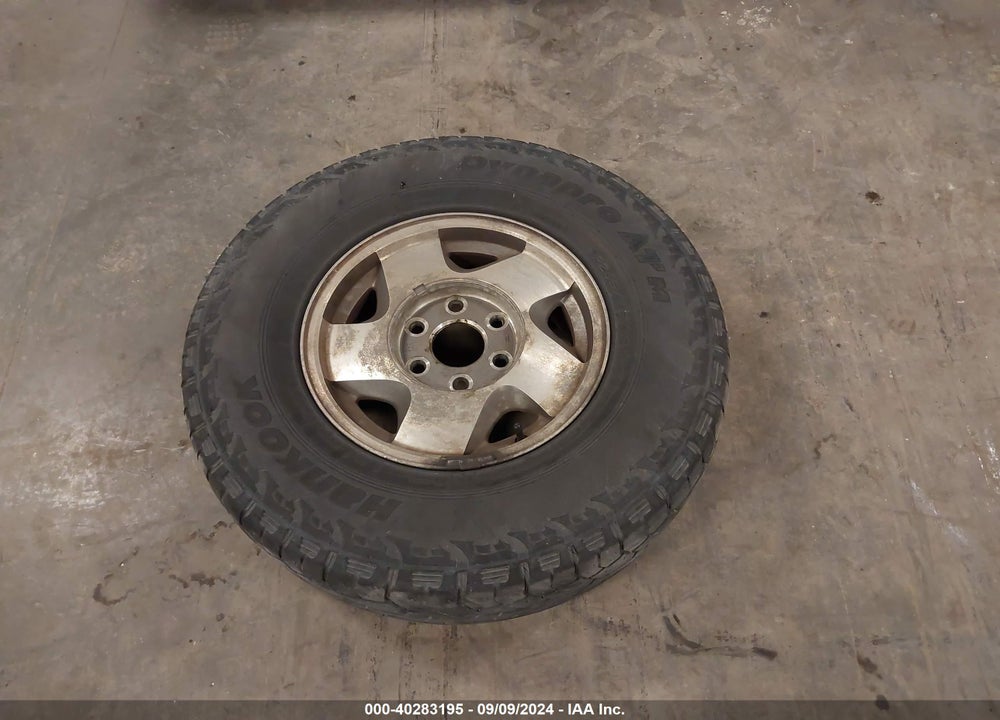 1997 CHEVROLET TAHOE LS VIN: 1GNEK13R7VJ406687