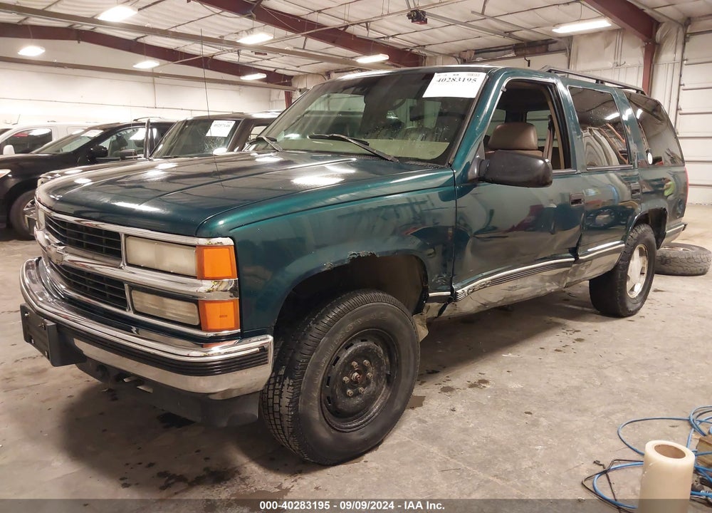 1997 CHEVROLET TAHOE LS VIN: 1GNEK13R7VJ406687