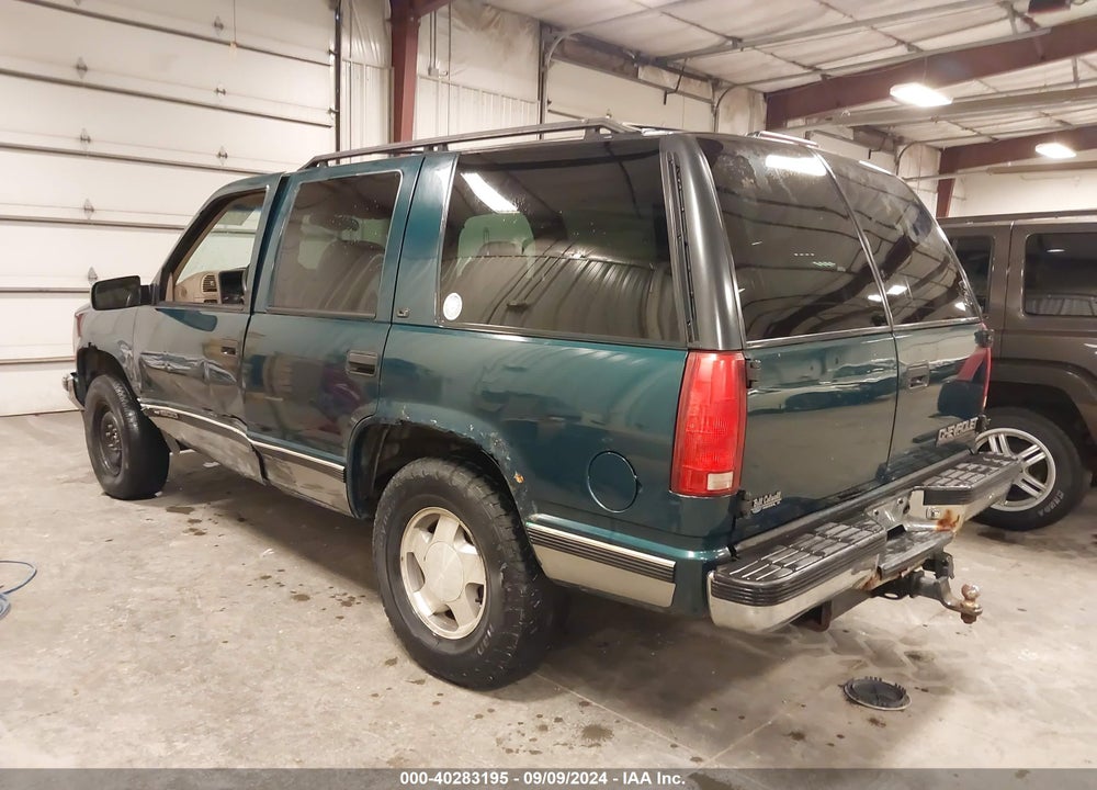 1997 CHEVROLET TAHOE LS VIN: 1GNEK13R7VJ406687