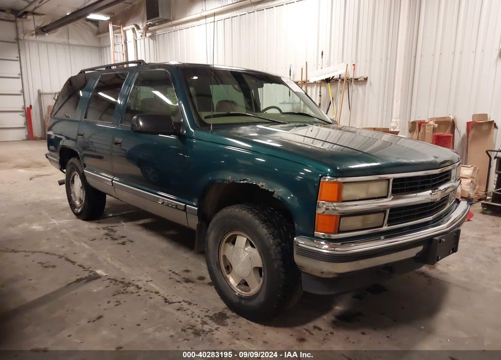 1997 CHEVROLET TAHOE LS VIN: 1GNEK13R7VJ406687