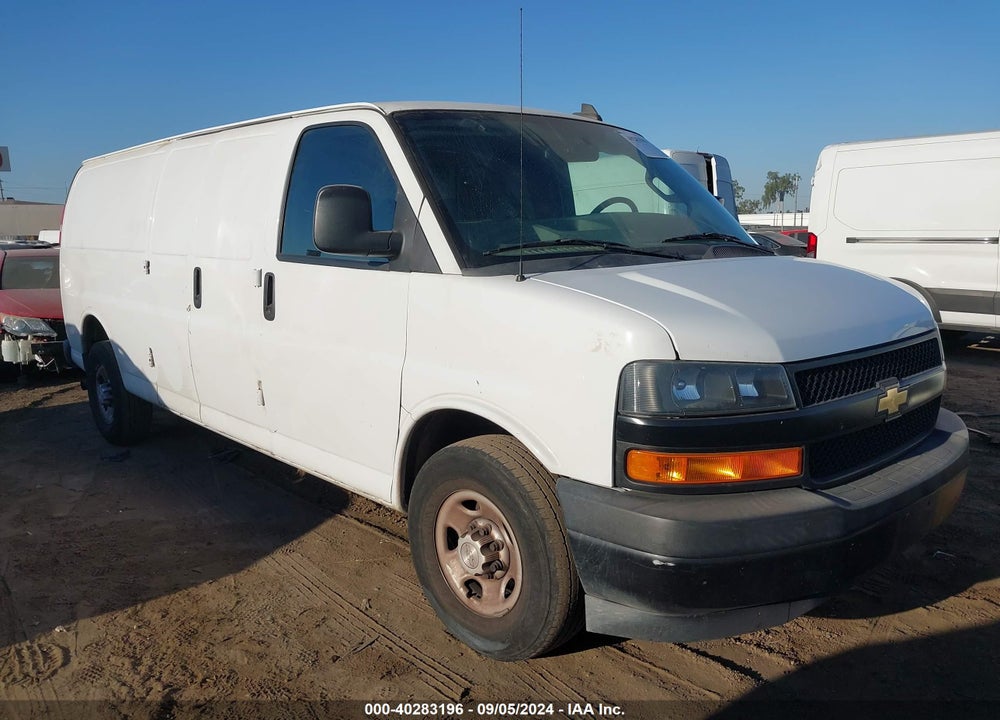 2018 CHEVROLET EXPRESS 2500 VIN: 1GCWGBFP2J1333818