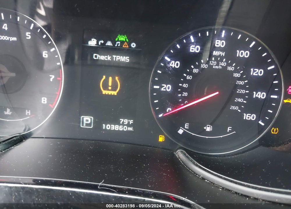 2015 KIA K900 LUXURY VIN: KNALW4D49F6023375