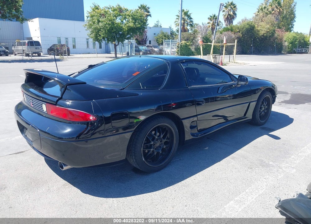 1999 MITSUBISHI 3000 GT VIN: JA3AM44H5XY002496