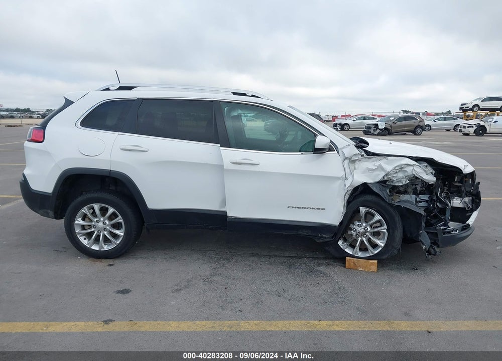 2019 JEEP CHEROKEE LATITUDE FWD VIN: 1C4PJLCB9KD176695