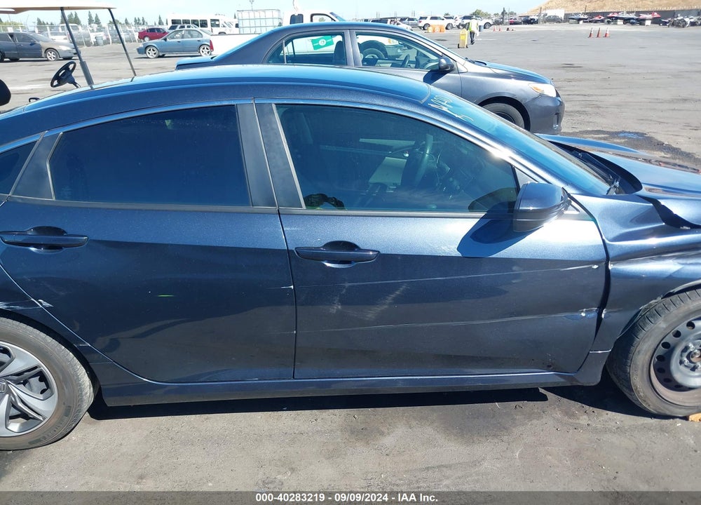 2020 HONDA CIVIC LX VIN: 2HGFC2F60LH582367