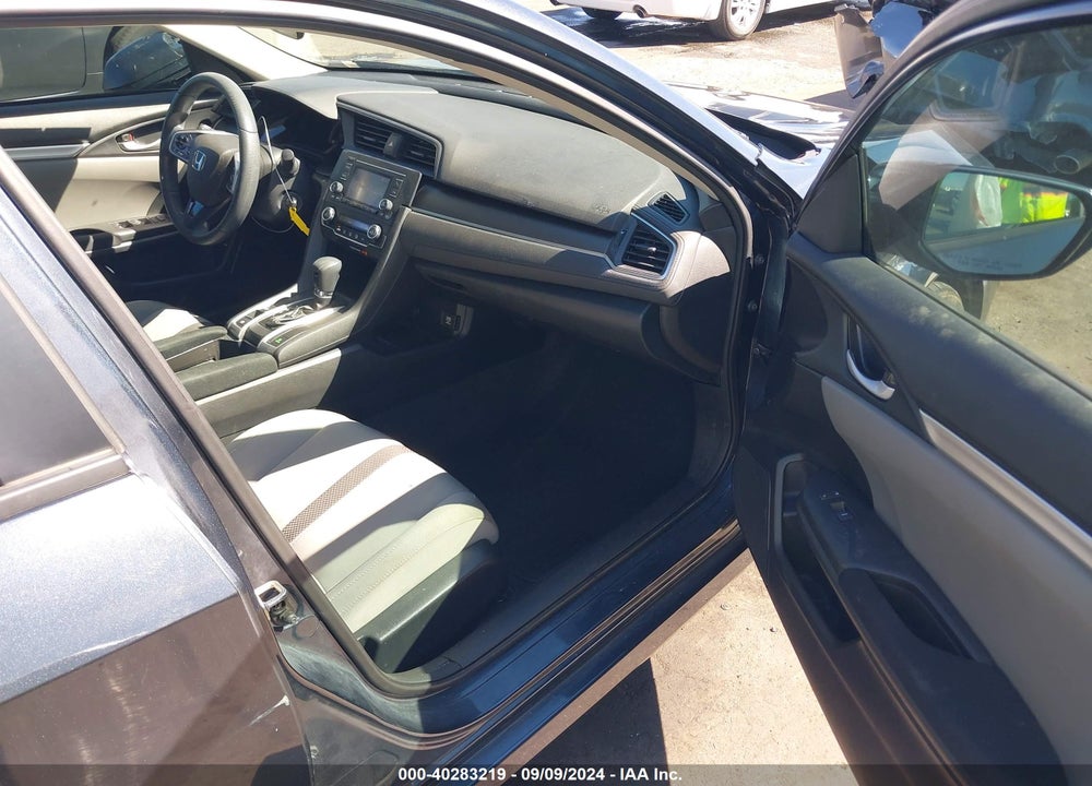 2020 HONDA CIVIC LX VIN: 2HGFC2F60LH582367