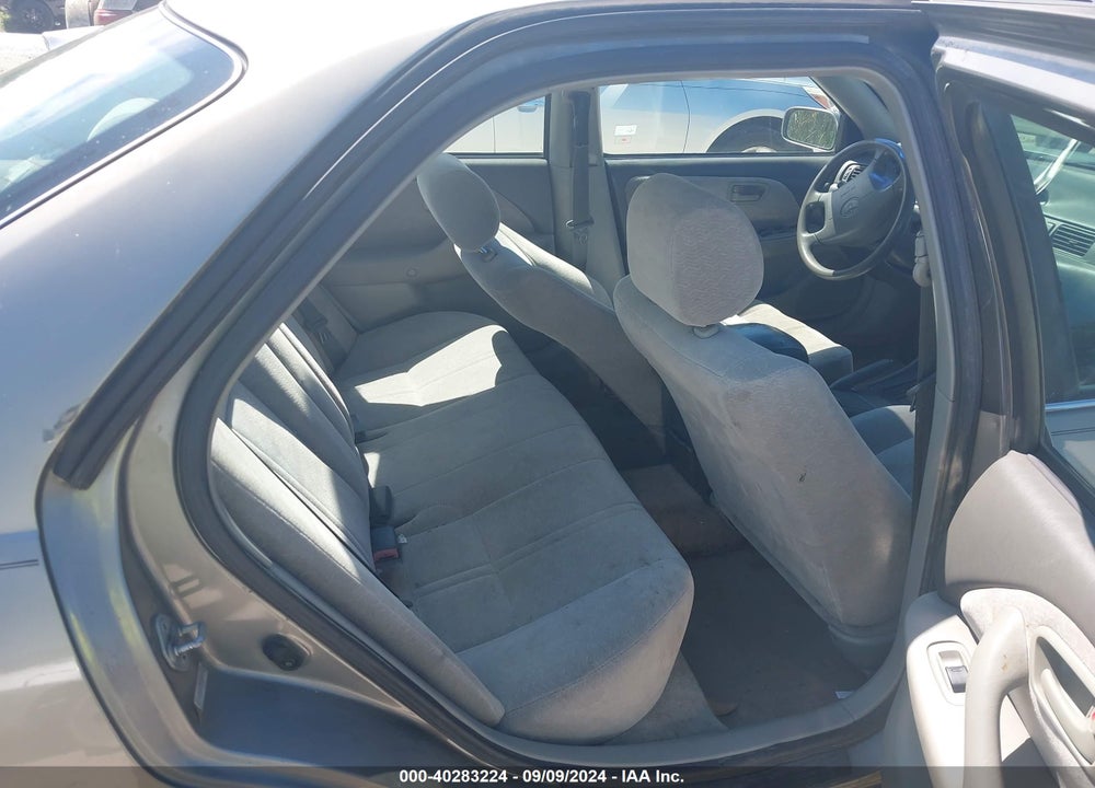 1997 TOYOTA CAMRY LE VIN: JT2BG22K7V0016131