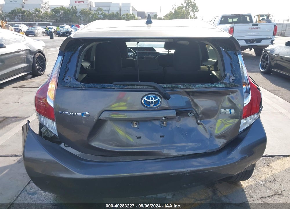 2015 TOYOTA PRIUS C THREE VIN: JTDKDTB34F1583049