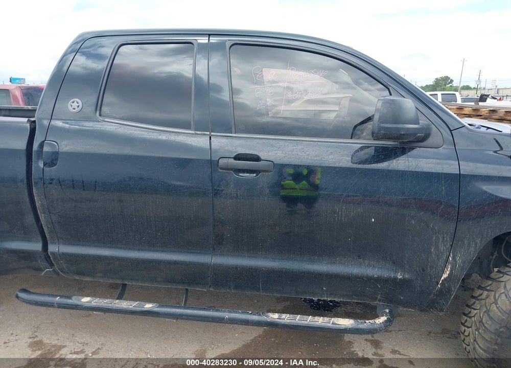 2018 TOYOTA TUNDRA SR 4.6L V8 VIN: 5TFRM5F10JX124478