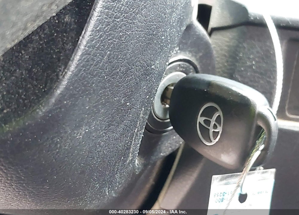 2018 TOYOTA TUNDRA SR 4.6L V8 VIN: 5TFRM5F10JX124478