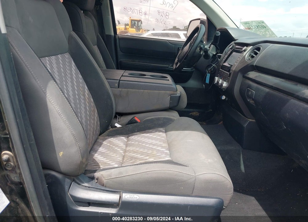 2018 TOYOTA TUNDRA SR 4.6L V8 VIN: 5TFRM5F10JX124478