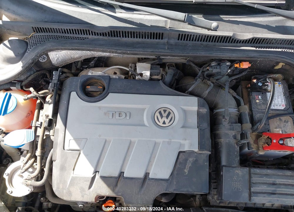 2013 VOLKSWAGEN JETTA 2.0L TDI VIN: 3VWLL7AJ0DM259866
