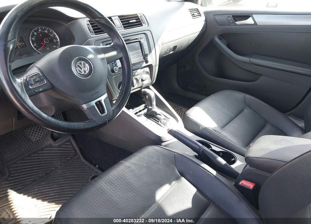 2013 VOLKSWAGEN JETTA 2.0L TDI VIN: 3VWLL7AJ0DM259866