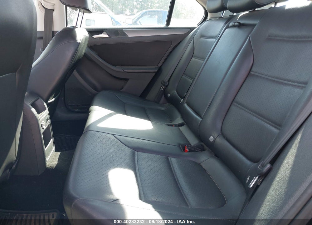 2013 VOLKSWAGEN JETTA 2.0L TDI VIN: 3VWLL7AJ0DM259866