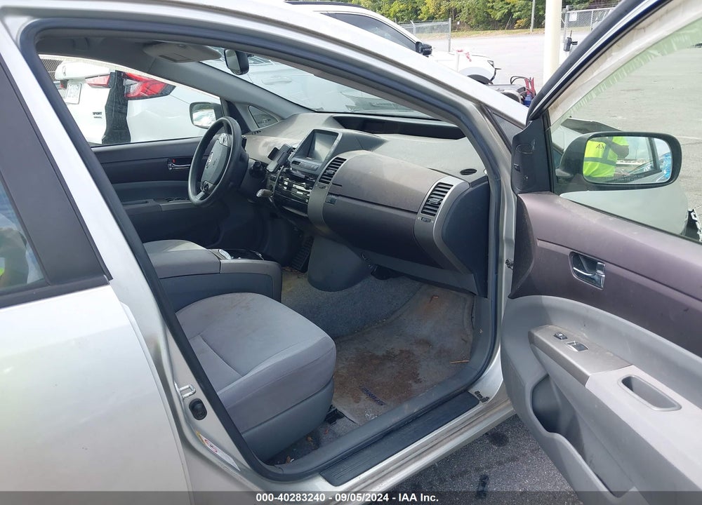 2004 TOYOTA PRIUS VIN: JTDKB20U440108970
